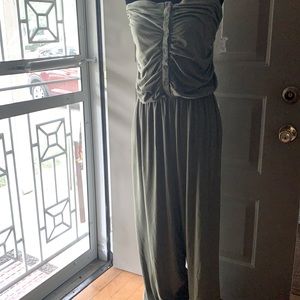 Strapless draped jumper